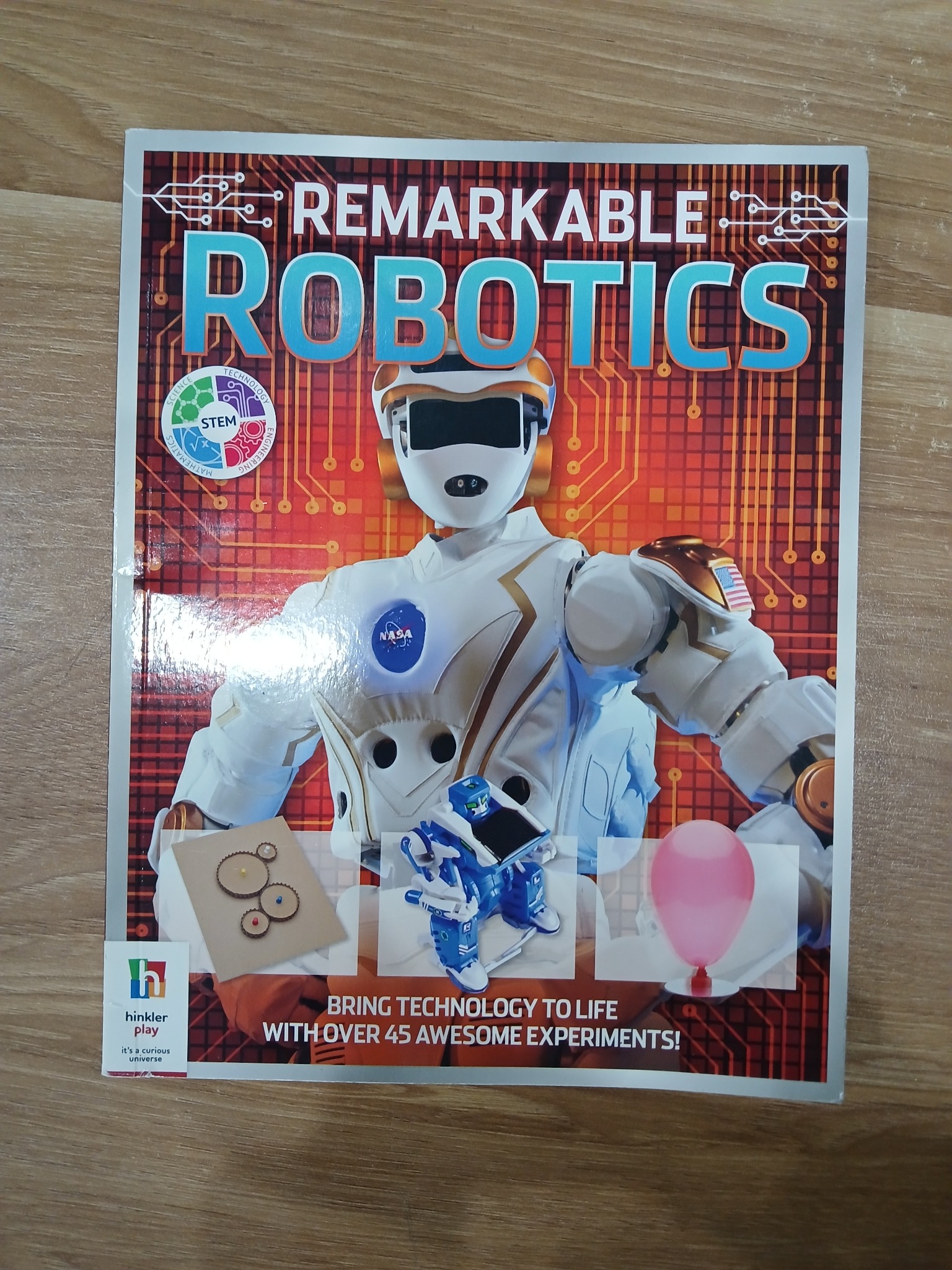 Remarkable Robotics - Hinkler Books