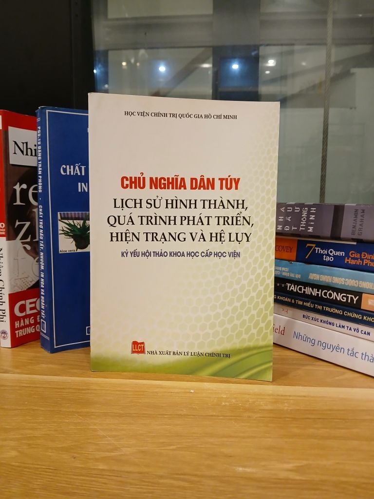 Chủ Nghĩa Dân Túy: Lịch sử hình thành, quá trình phát triển, hiện trạng và hệ lụy - Ảnh thực tế 9
