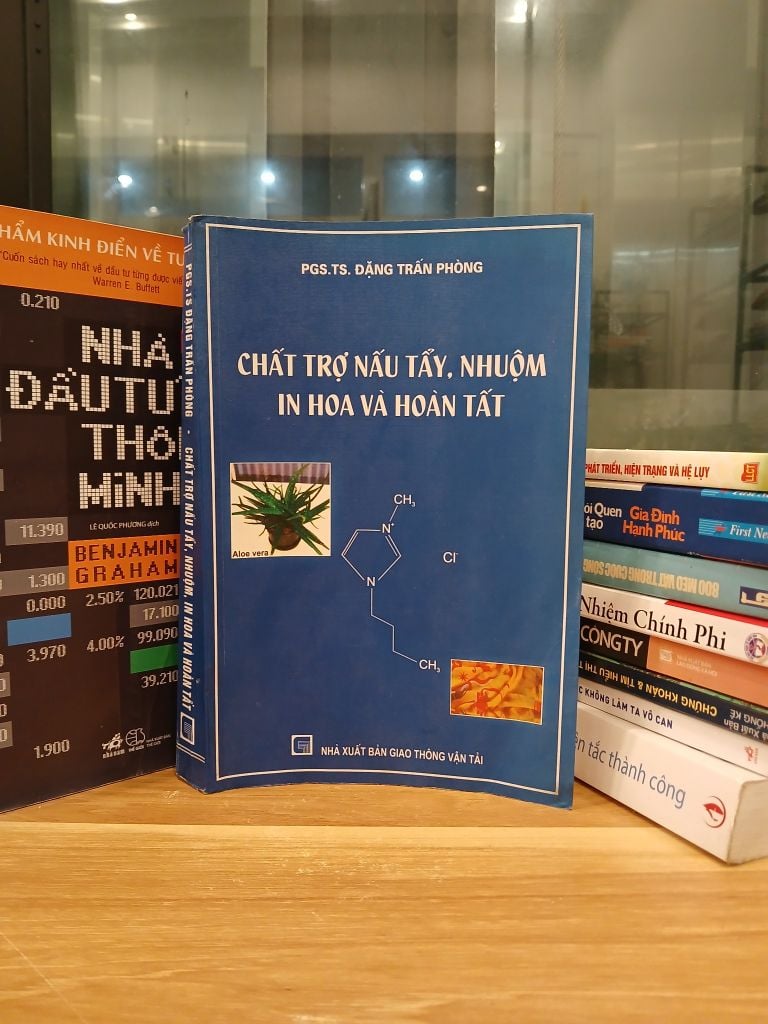 Chất Trợ Nấu Tẩy, Nhuộm, In Hoa và Hoàn Tất - PGS.TS. Đặng Trần Phòng - Ảnh thực tế 10