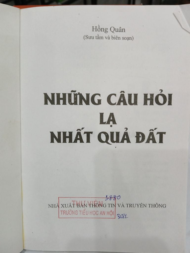 Những Câu Hỏi Lạ Nhất Quả Đất - Hồng Quân - Ảnh thực tế 6