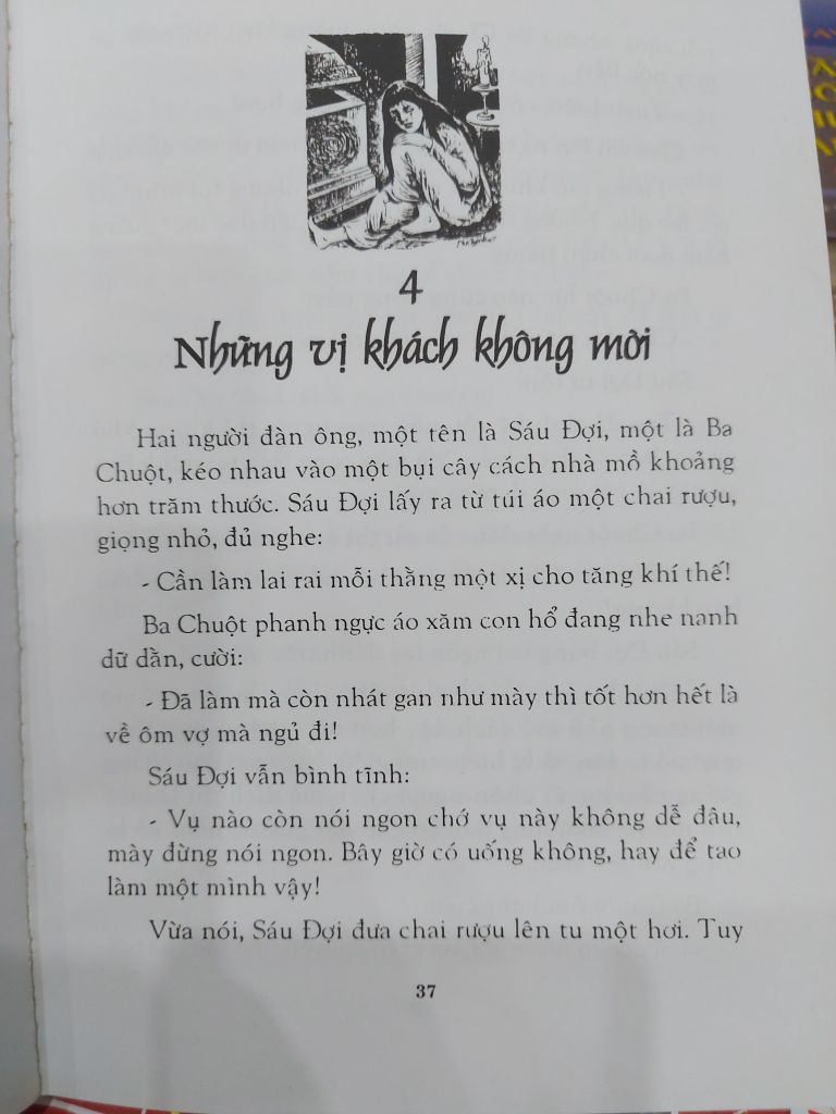 Tiếng ai khóc trong nhà mồ - Người Khăn Trắng - Ảnh thực tế 9