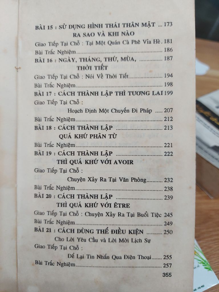 Hướng dẫn giao tiếp tiếng Pháp - Nguyễn Thị Ánh Hồng (Biên dịch) - Ảnh thực tế 6