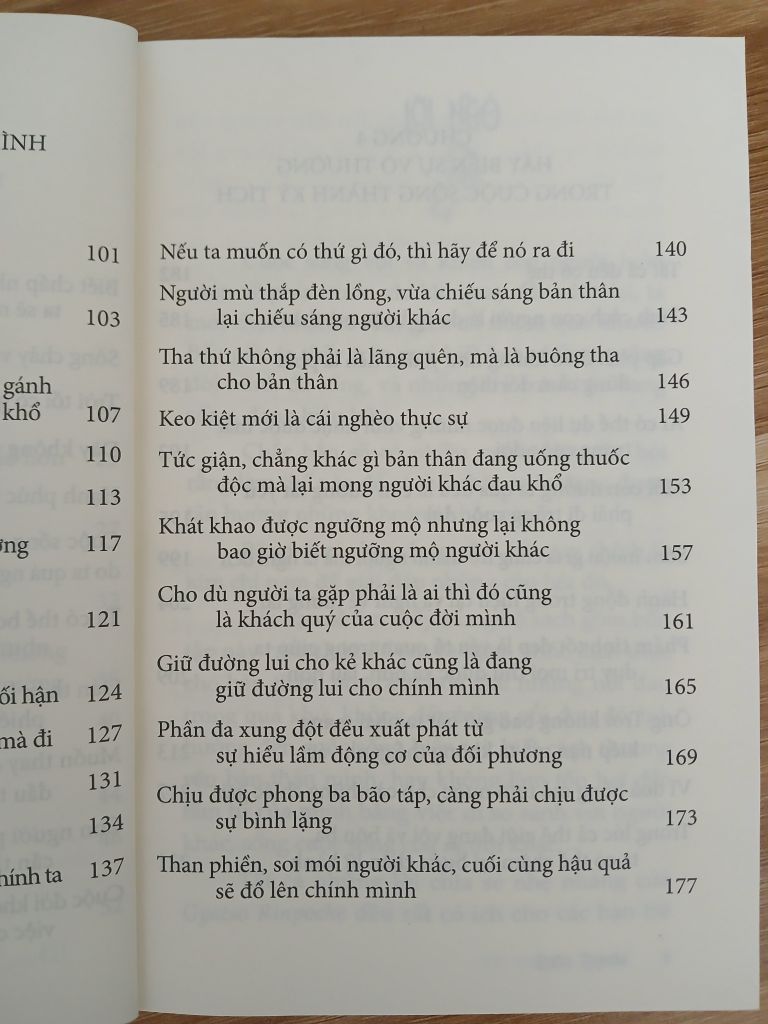 Nhẹ tênh giữa chênh vênh - Gyatso Rinpoche - Ảnh thực tế 9