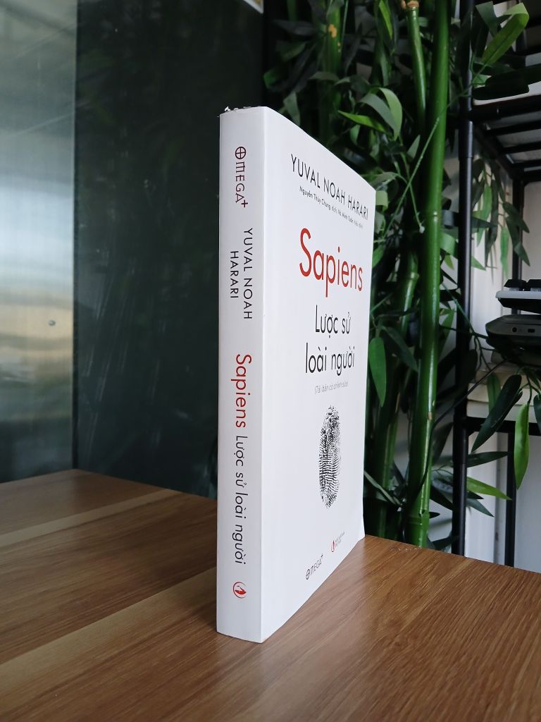 Sapiens: Lược Sử Loài Người - Yuval Noah Harari - Ảnh chụp thực tế