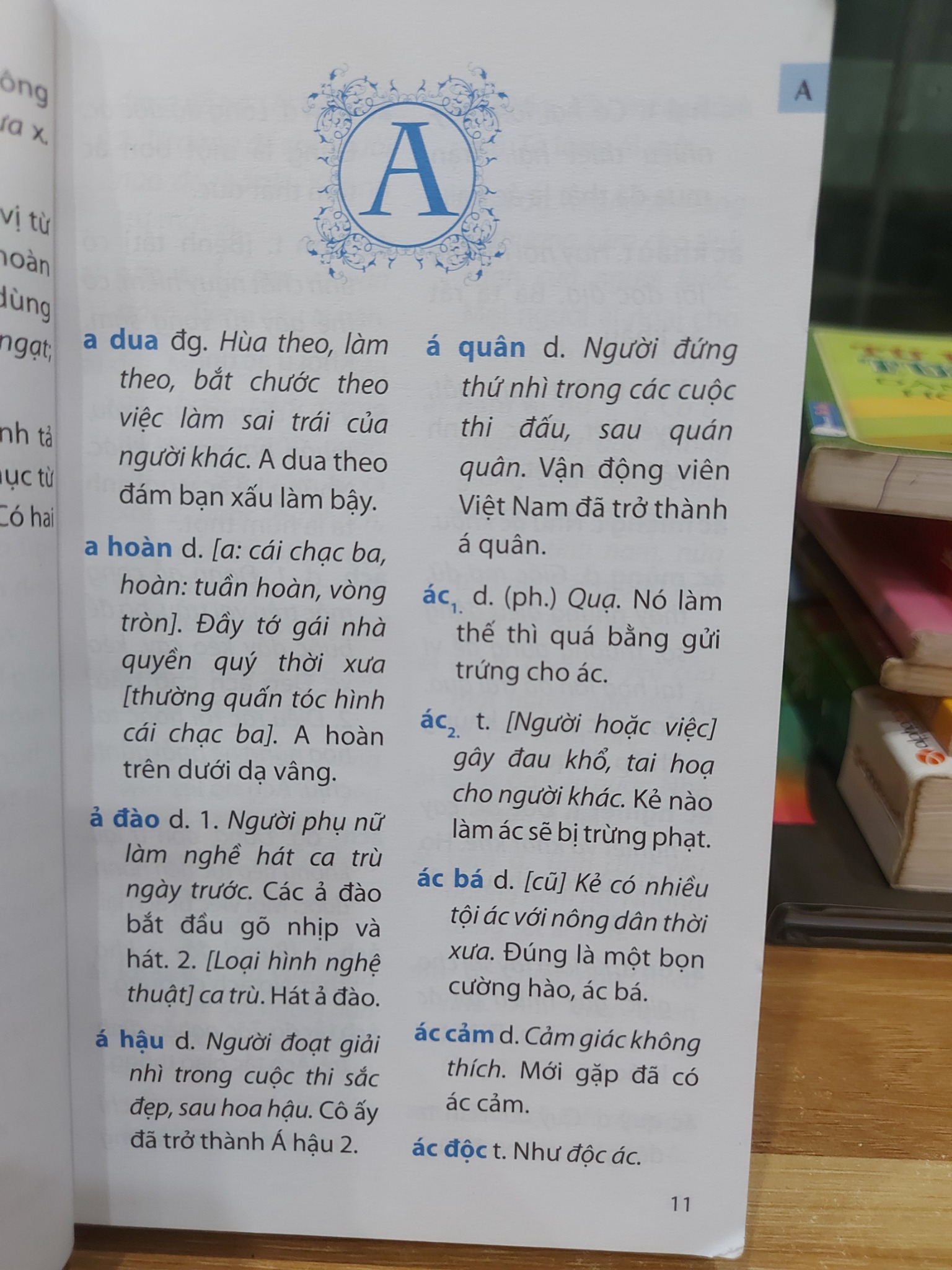 Từ Điển Tiếng Việt Dành Cho Học Sinh