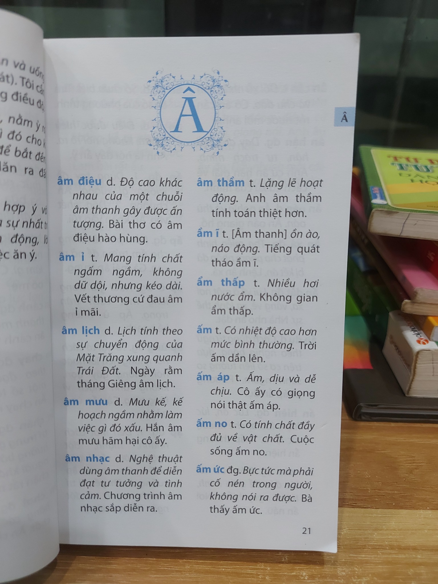 Từ Điển Tiếng Việt Dành Cho Học Sinh