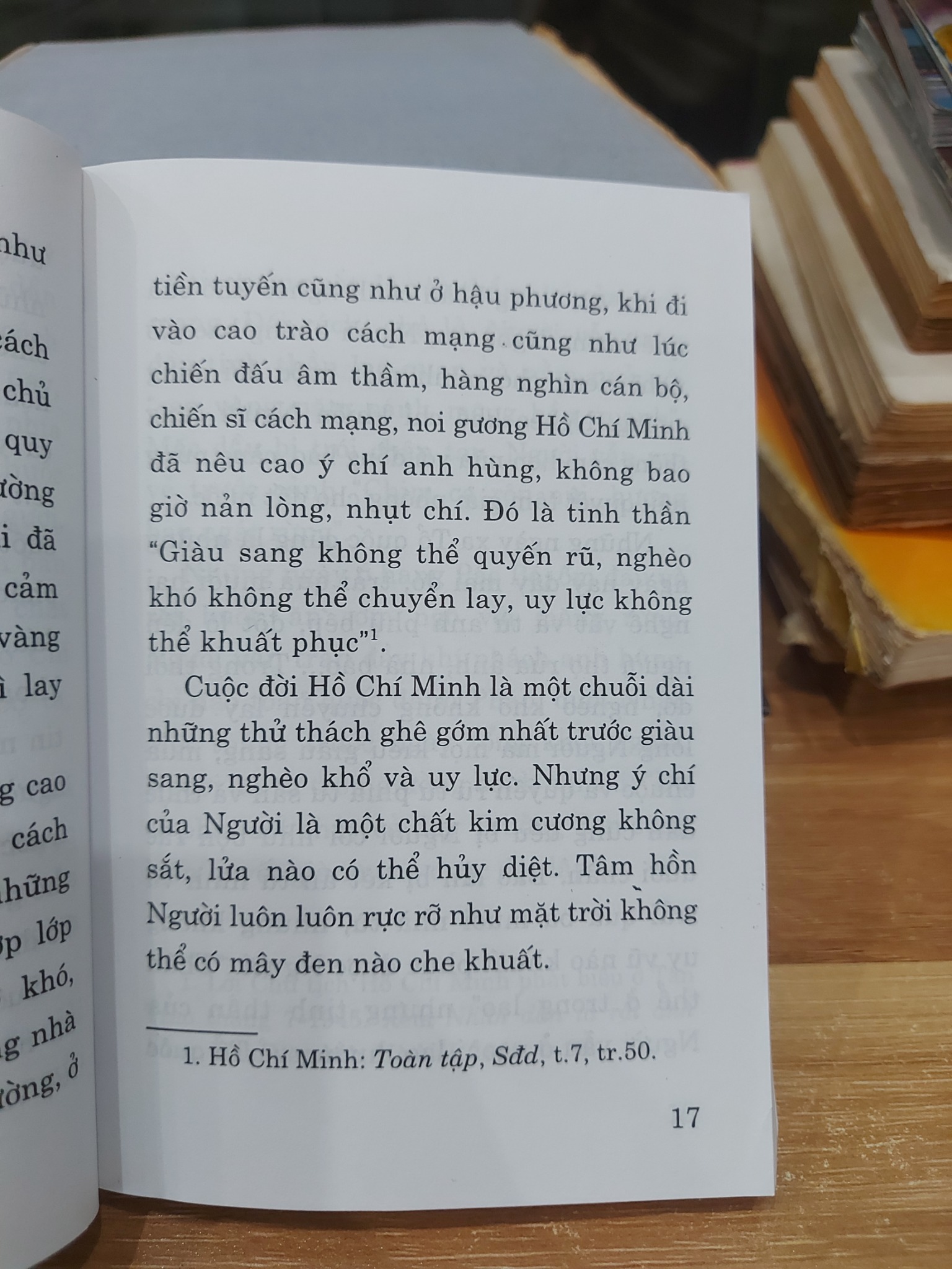 HỌC TẬP ĐẠO ĐỨC BÁC HỒ – VŨ KHIÊU