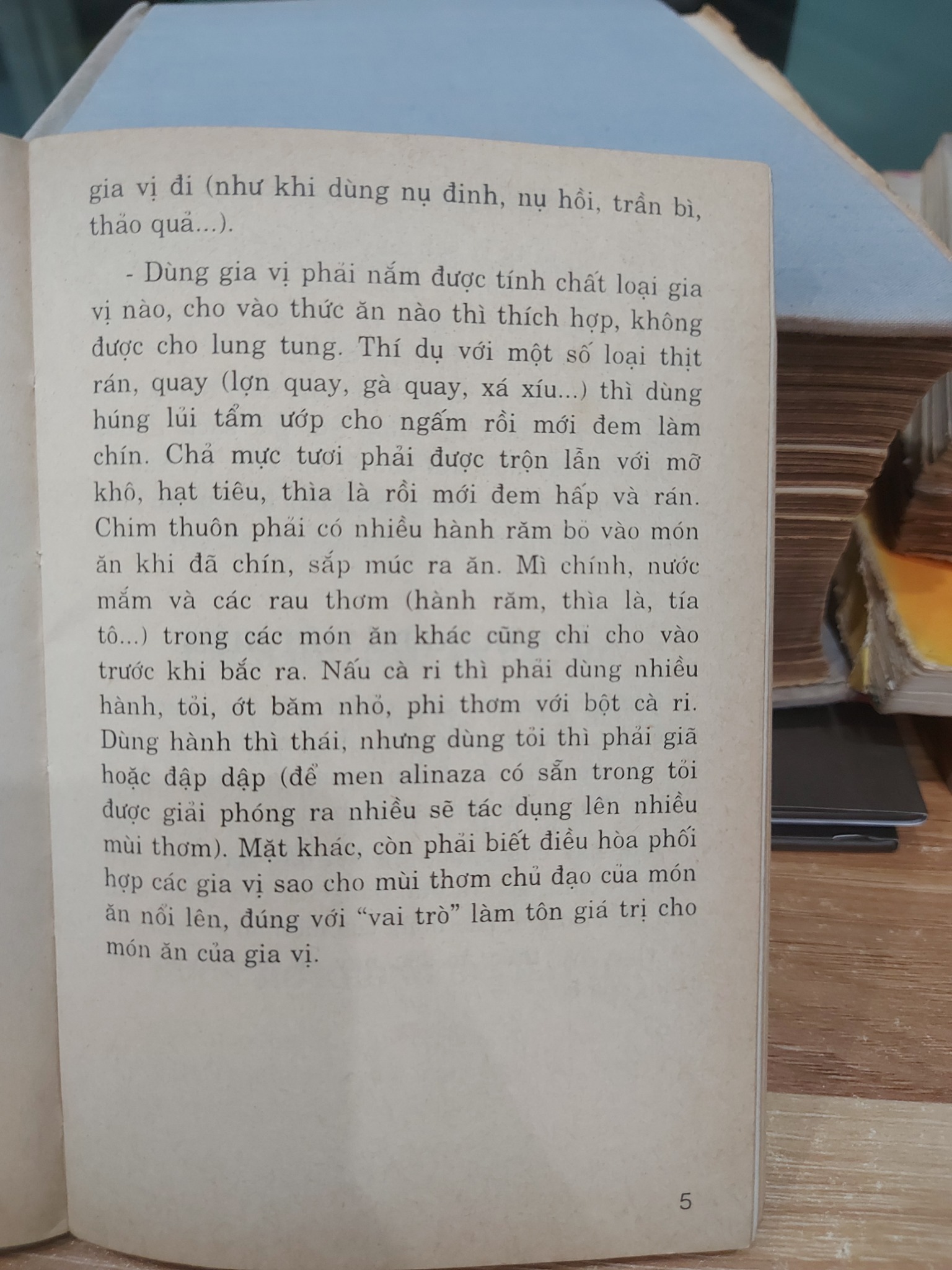 MẸO VẶT TRONG GIA ĐÌNH – VÕ THỊ HOA