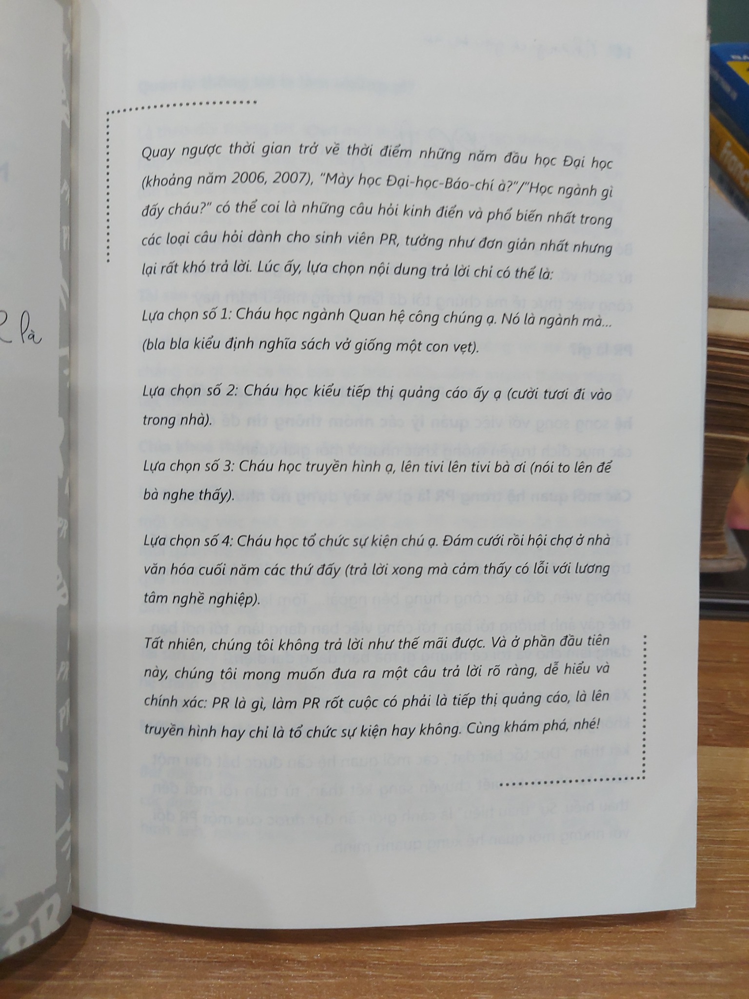 NHỮNG CÔ GÁI ỒN ÀO – PHAN LINH & BẠCH DƯƠNG