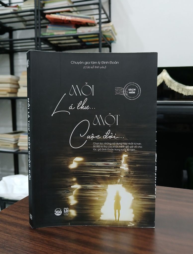 Mỗi lá thư - một cuộc đời
