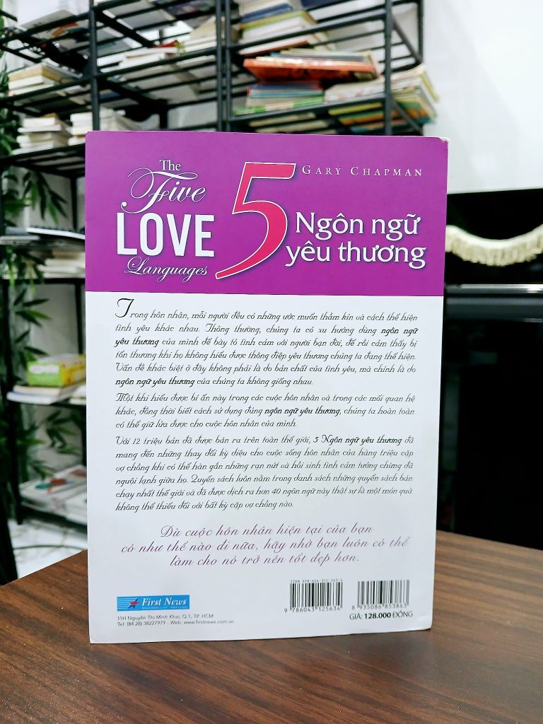 5 ngôn ngữ yêu thương – Gary Chapman - Ảnh chụp thực tế