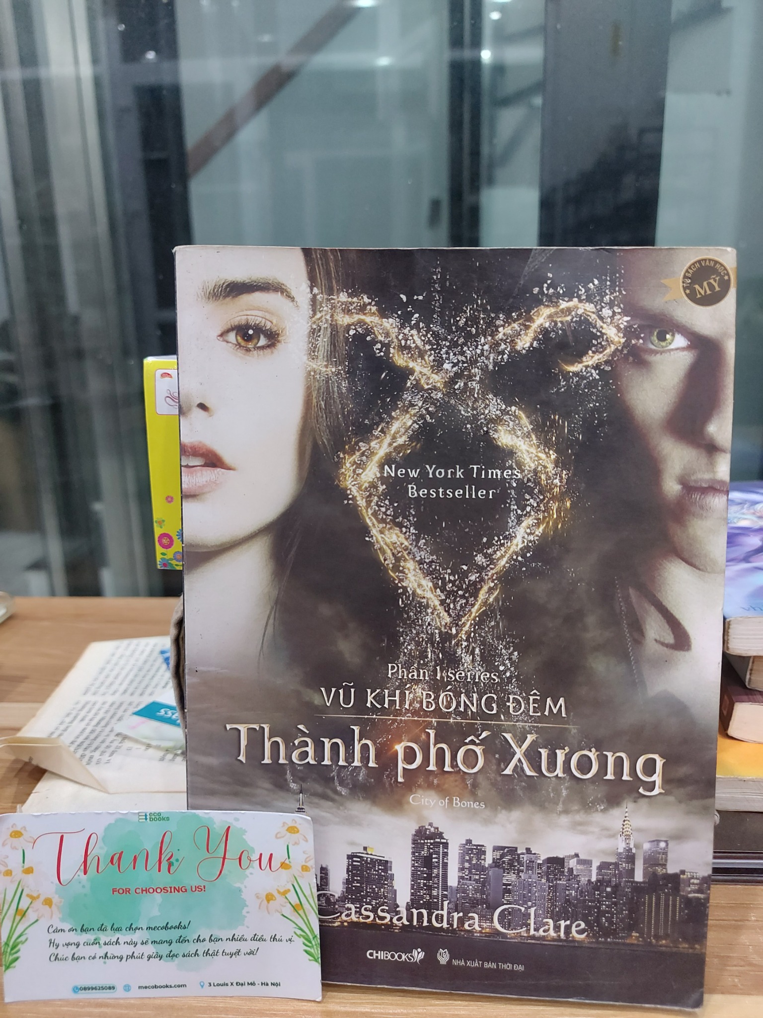 Thành phố Xương – Cassandra Clare