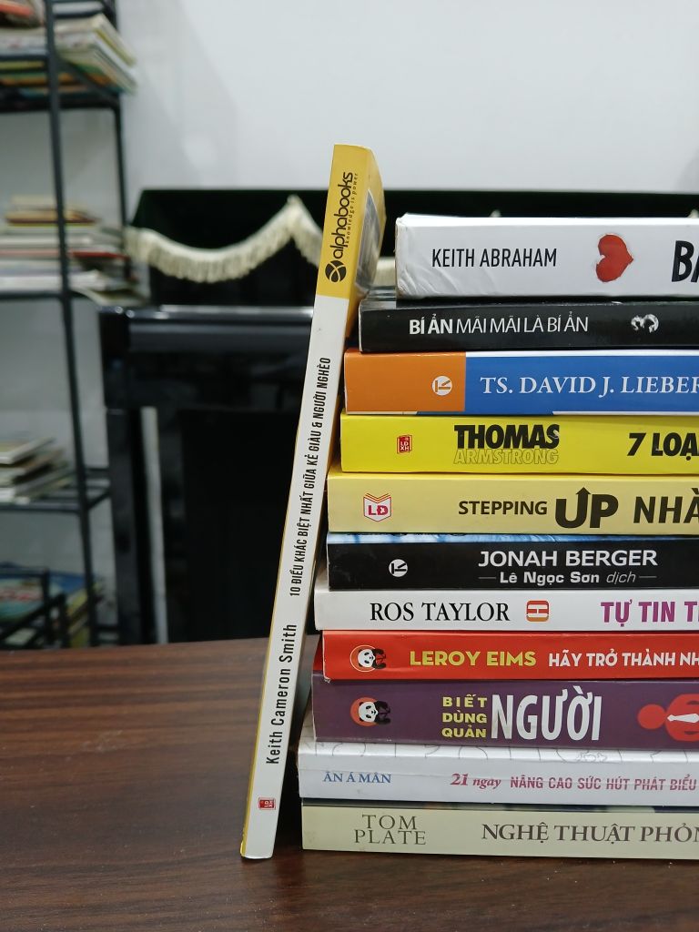10 điều khác biệt nhất của kẻ giàu & người nghèo – Keith Cameron Smith - Ảnh thực tế 3