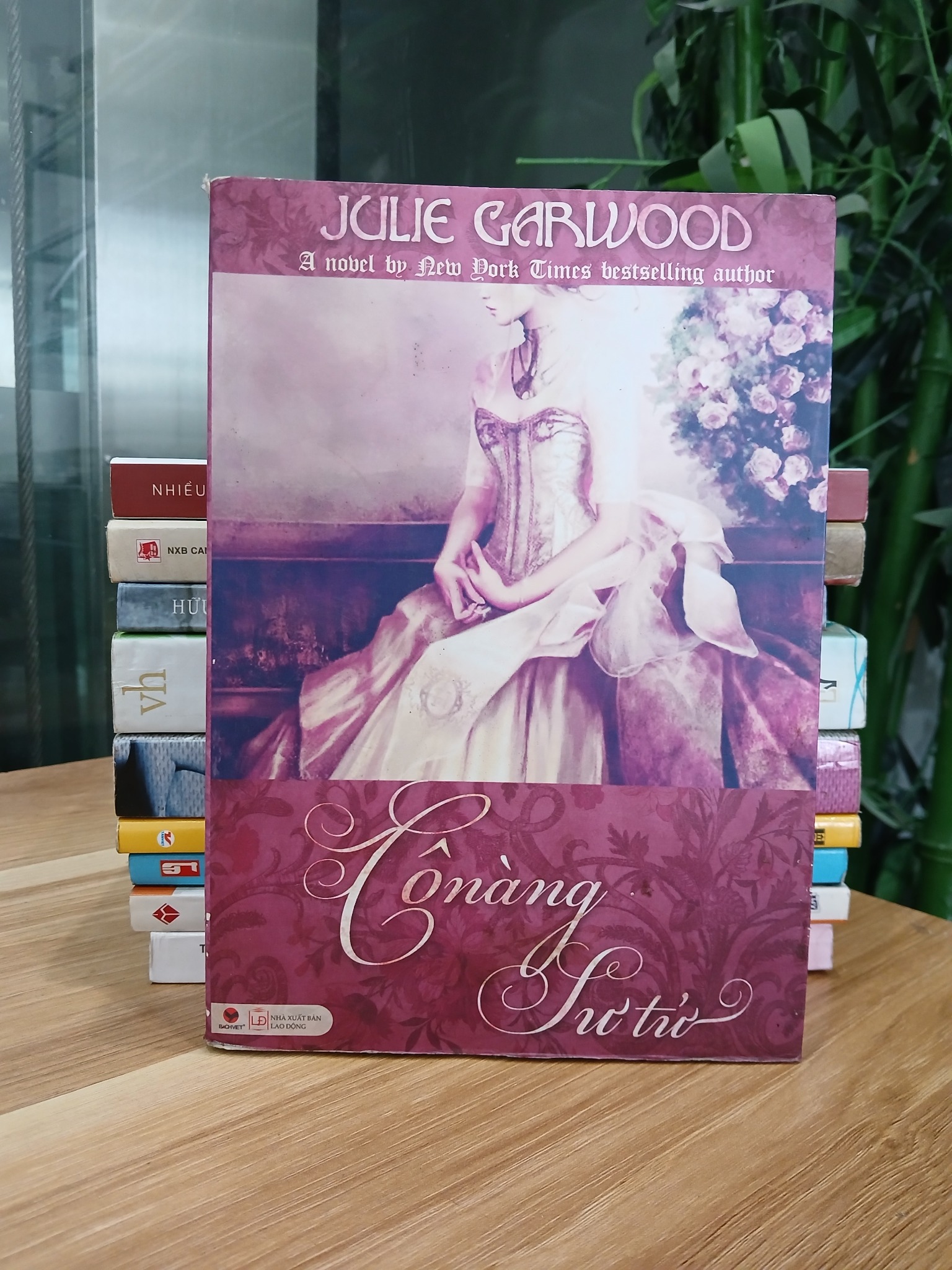 Cô nàng Sư tử – Julie Garwood