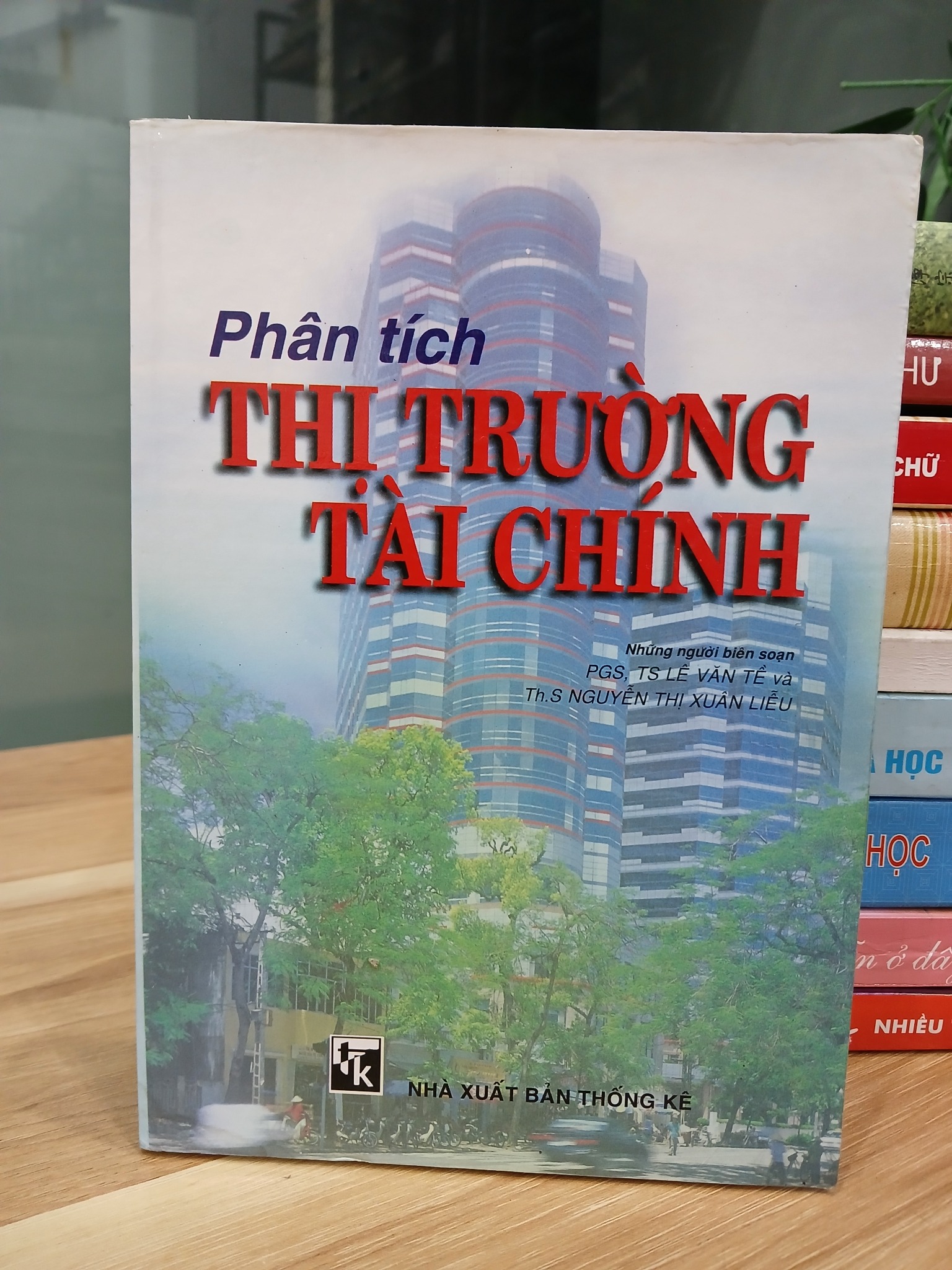 Phân tích Thị trường Tài chính – Nguyễn Thị Xuân Liễu
