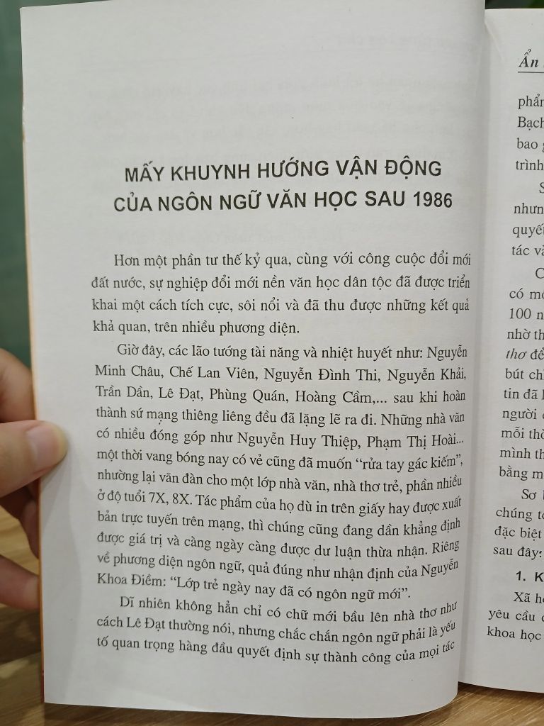 Ẩn sau từng con chữ – Trần Thị Trâm - Ảnh thực tế 5