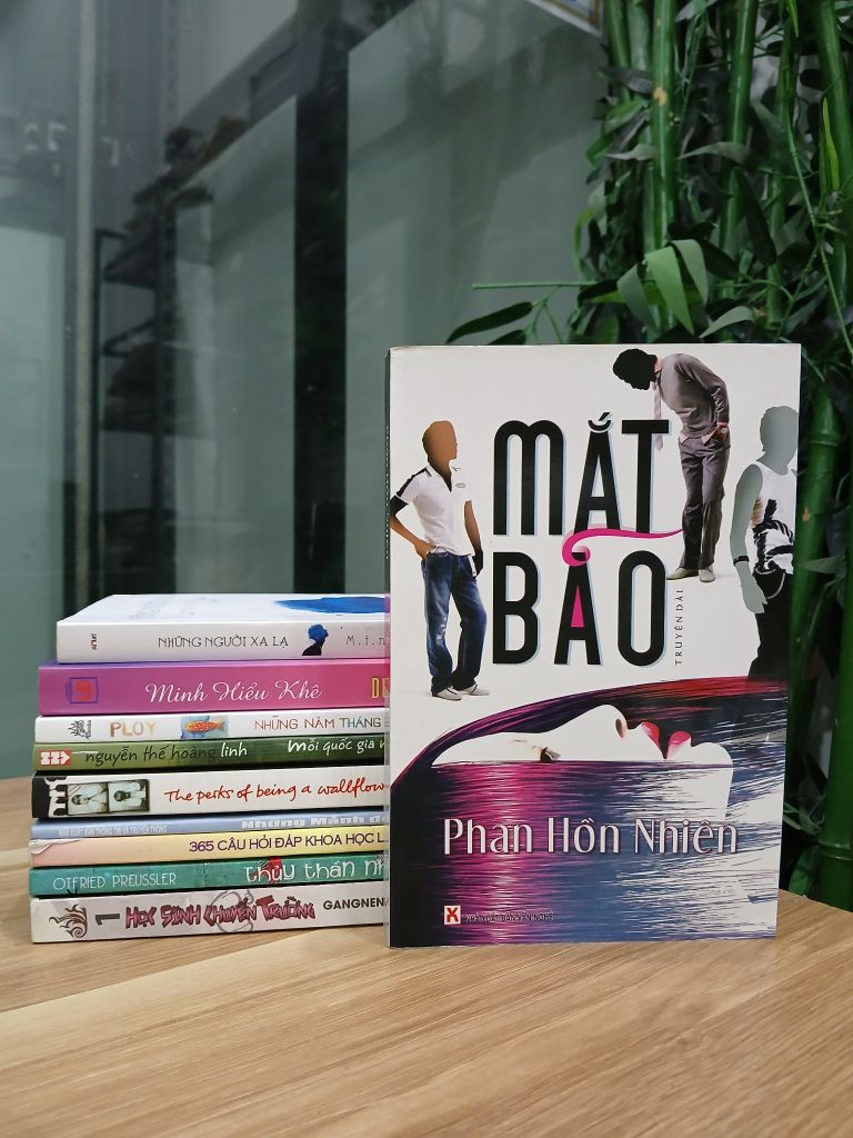 Mắt bão – Phan Hồn Nhiên - Ảnh thực tế 10