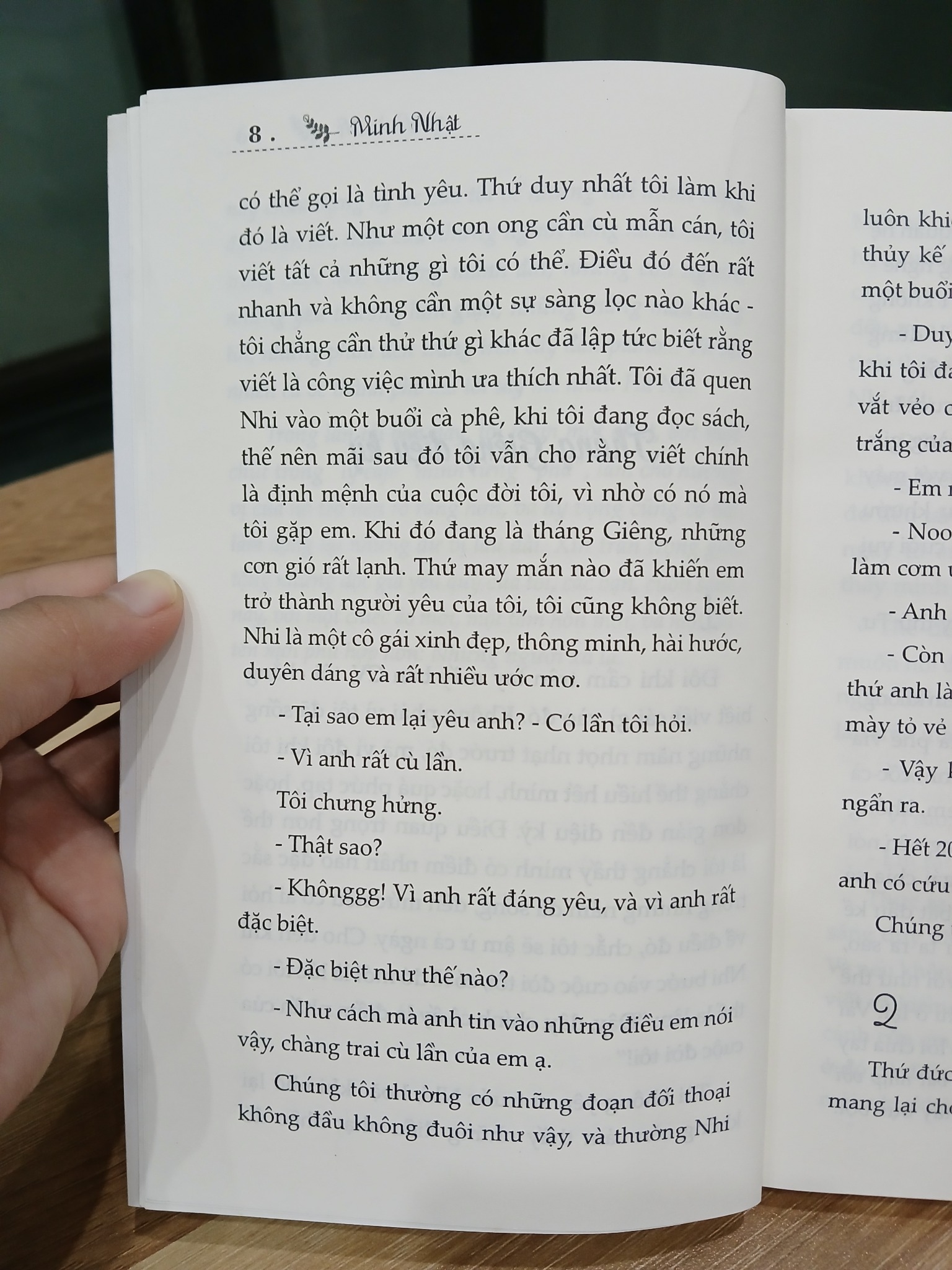 Những người xa lạ – Minh Nhật