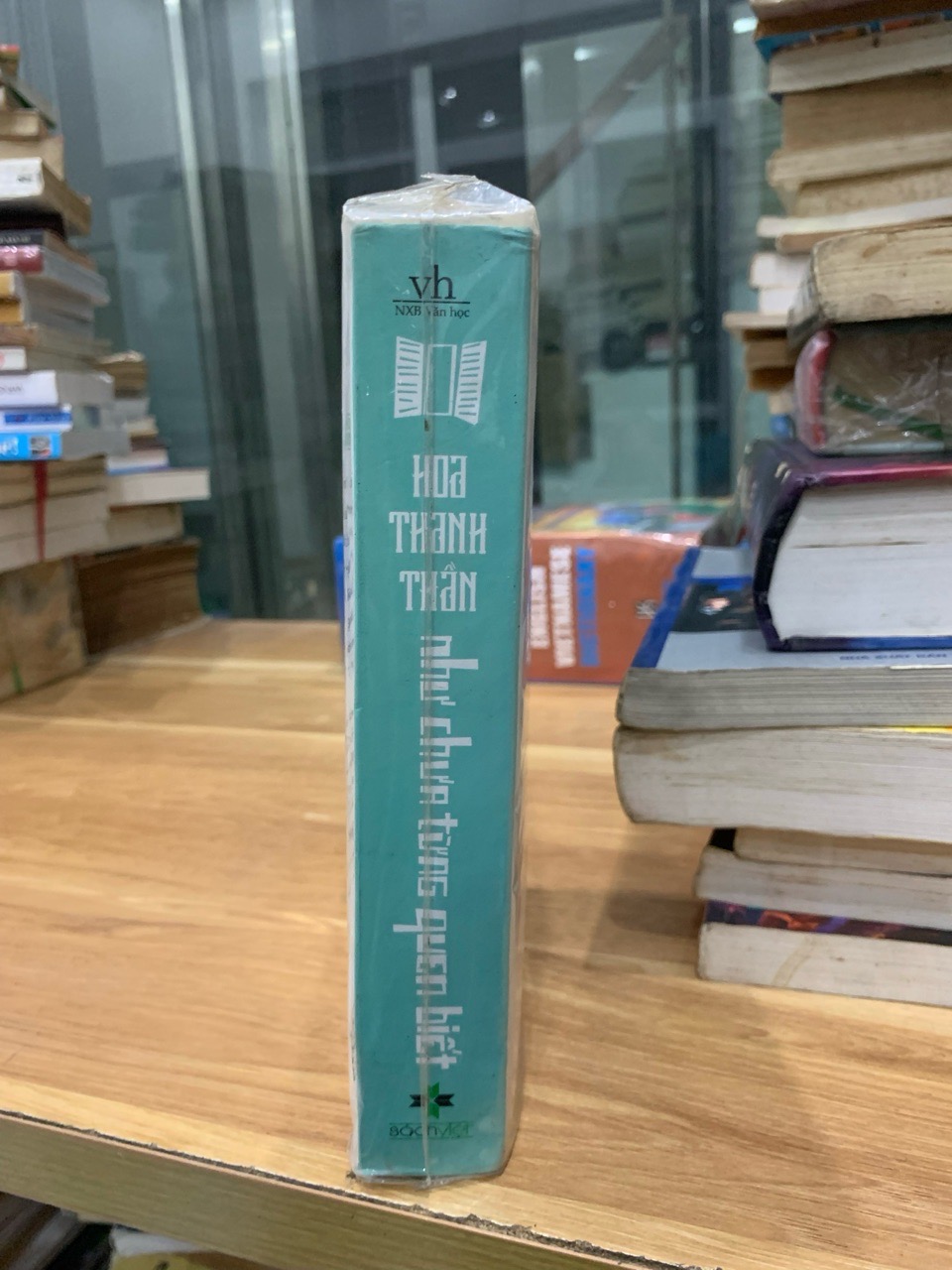 Như chưa từng quen biết -Hoa Thanh Trần