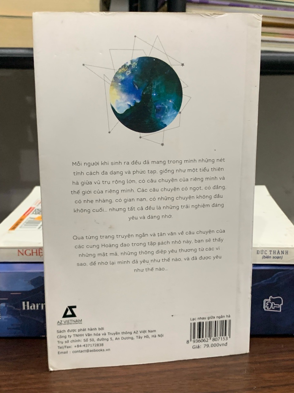 Lạc nhau giữa ngân hà- Nhóm bút Lovedia