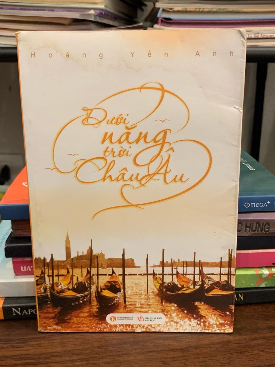 Dưới nắng trời Châu Âu – Hoàng Yến Anh