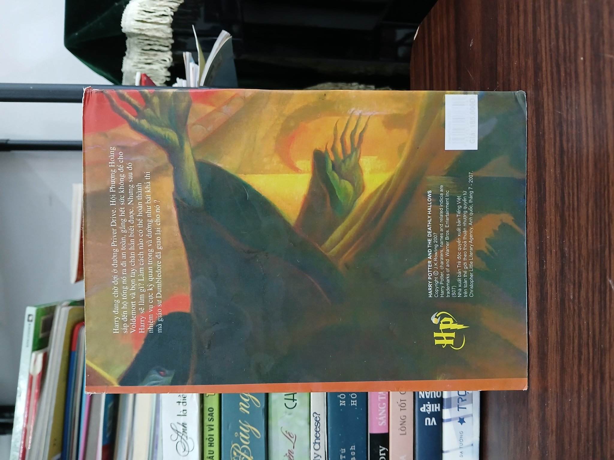 Ảnh sách Harry Potter và Bảo bối Tử thần – J.K. Rowling