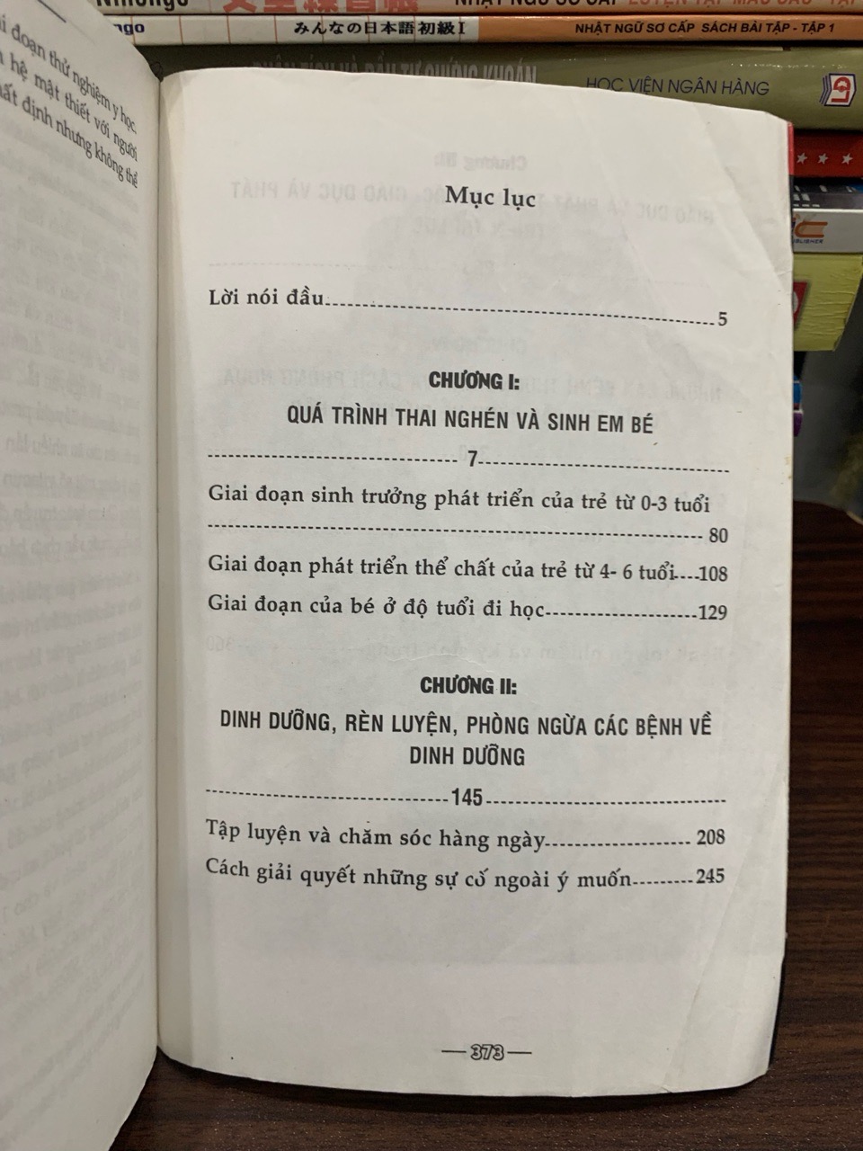 Bách khoa tri thức: Chăm sóc con trẻ toàn diện- Nguyễn Gia Linh