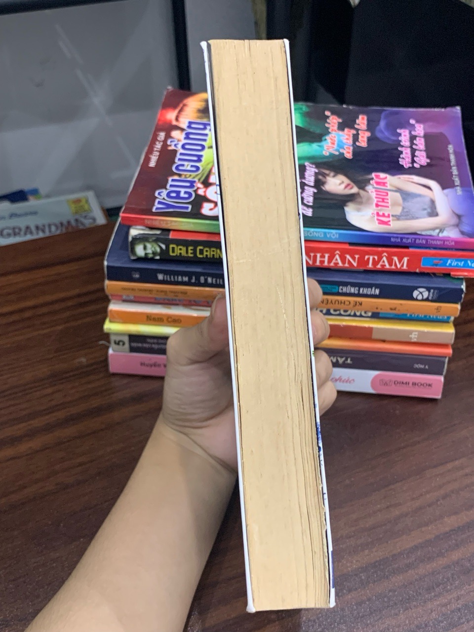 Trầm hương Uyển 1 – Bộ Vi Lan