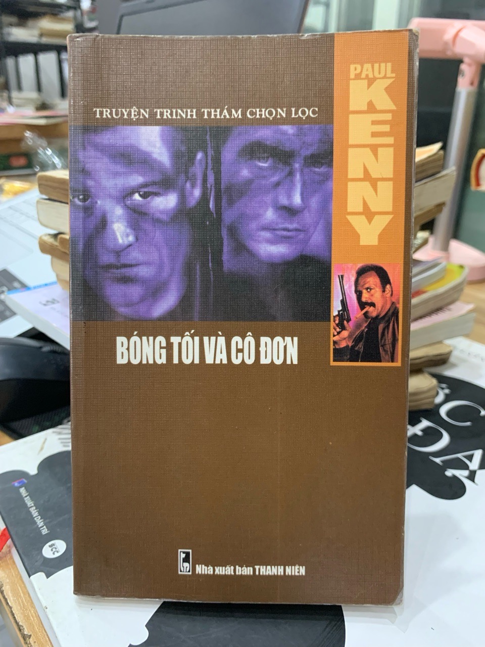 Bóng Tối và Cô Đơn: Tuyển Tập Nhiếp Ảnh Đầy Ám Ảnh Của Nhiếp Ảnh Gia Paul Kenny