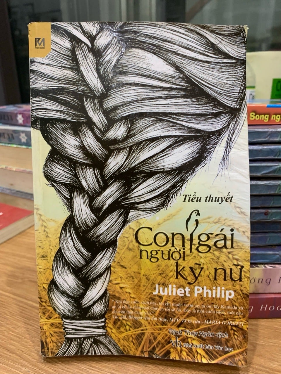 Con gái người kỹ nữ -Juliet Philip