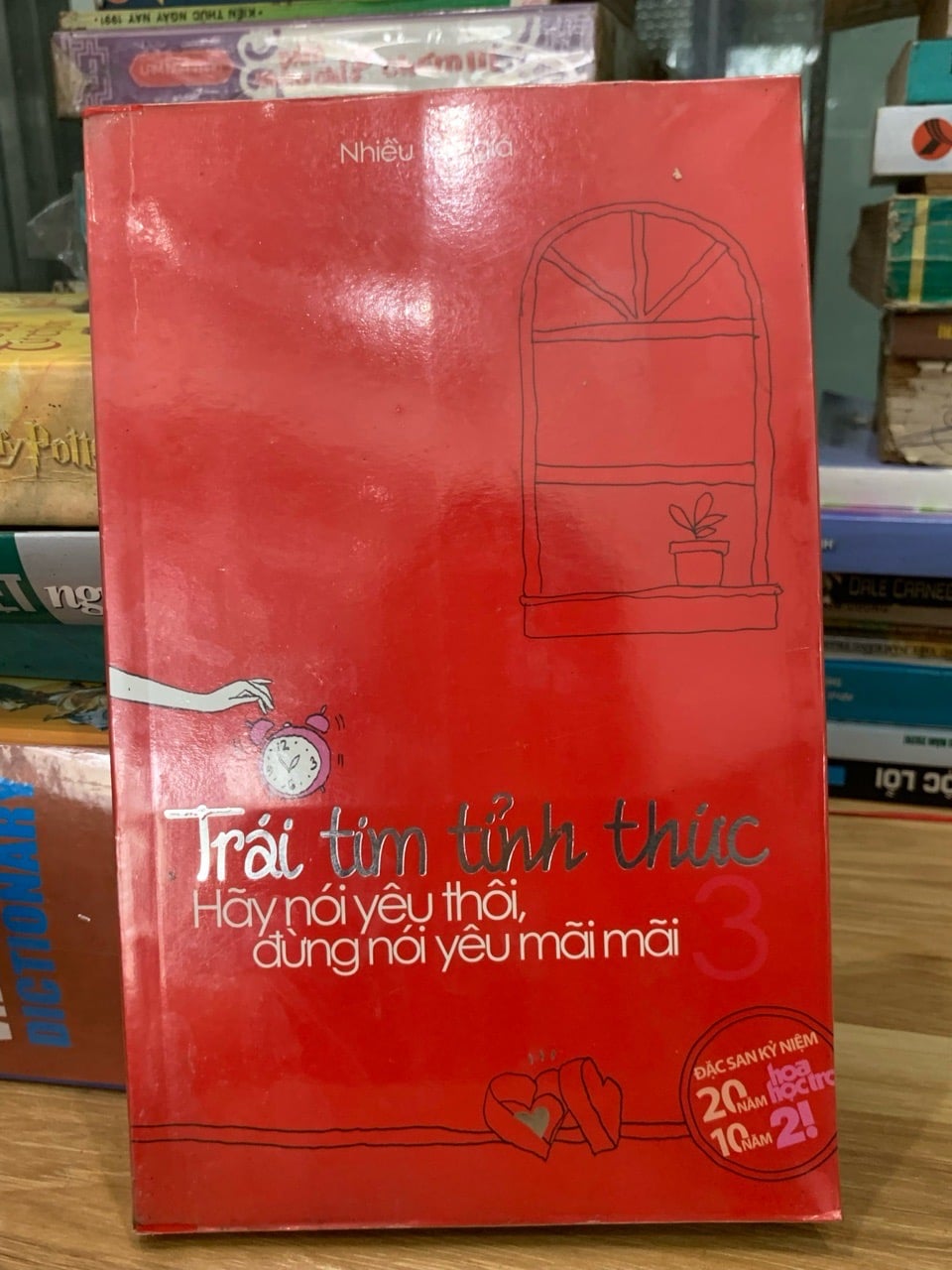 Trái tim tỉnh thức hãy nói yêu thôi, đừng nói yêu mãi mãi