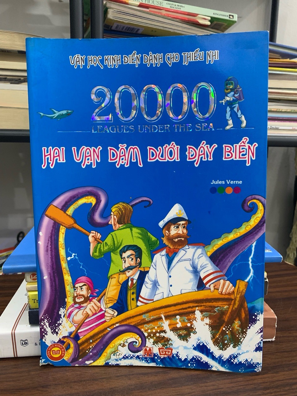 Hai vạn dặm dưới đáy biển