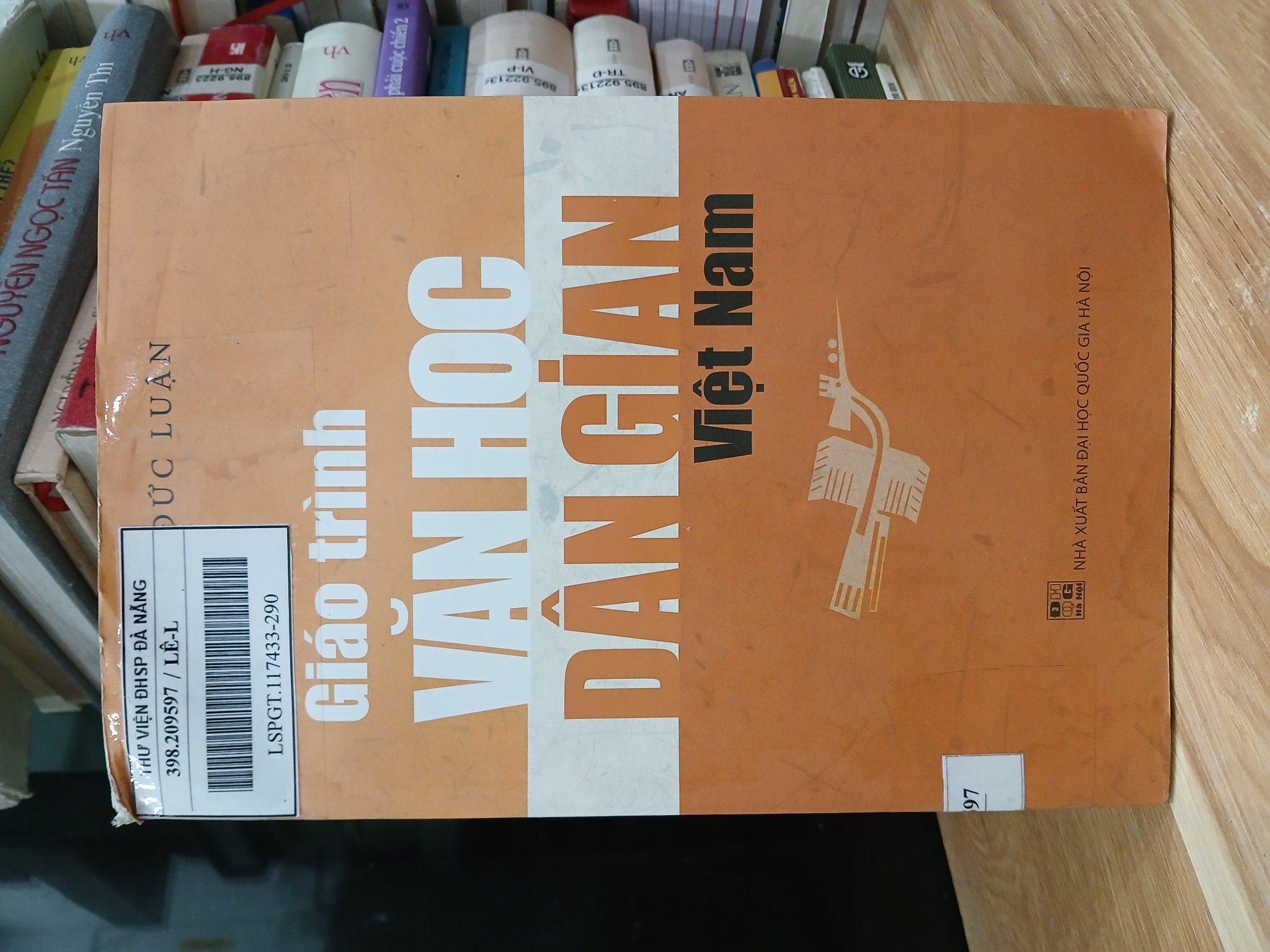Giáo trình văn học dân gian Việt Nam – Lê Đức Luận