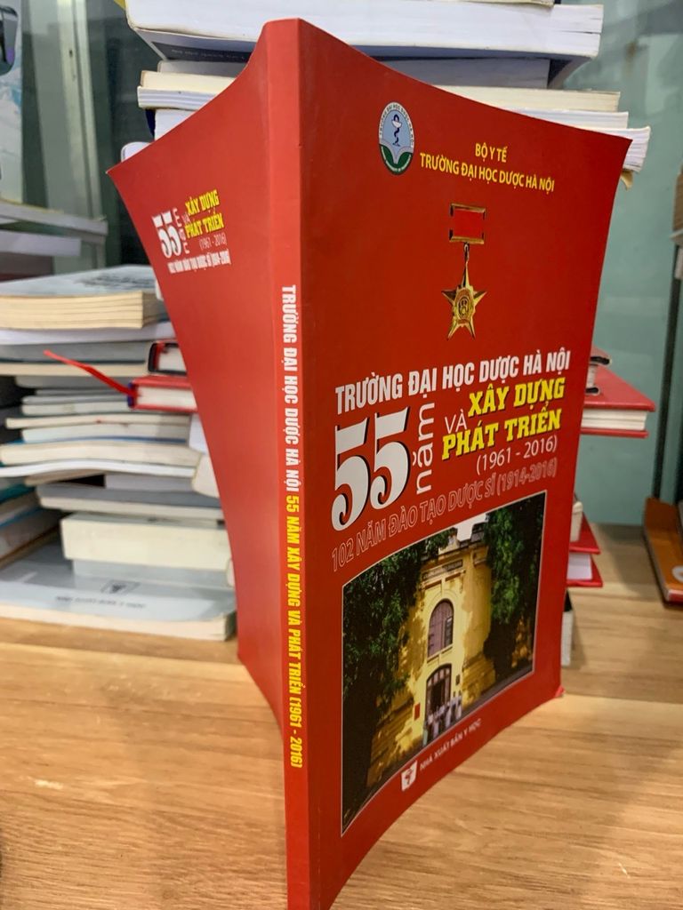 Trường đại học dược Hà Nội năm năm xây dựng và phát triển(1961-2016) - Ảnh thực tế 3