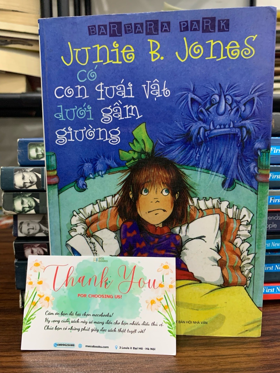 Junie B. Jones có con quái vật dưới gầm giường- Barbara Parh