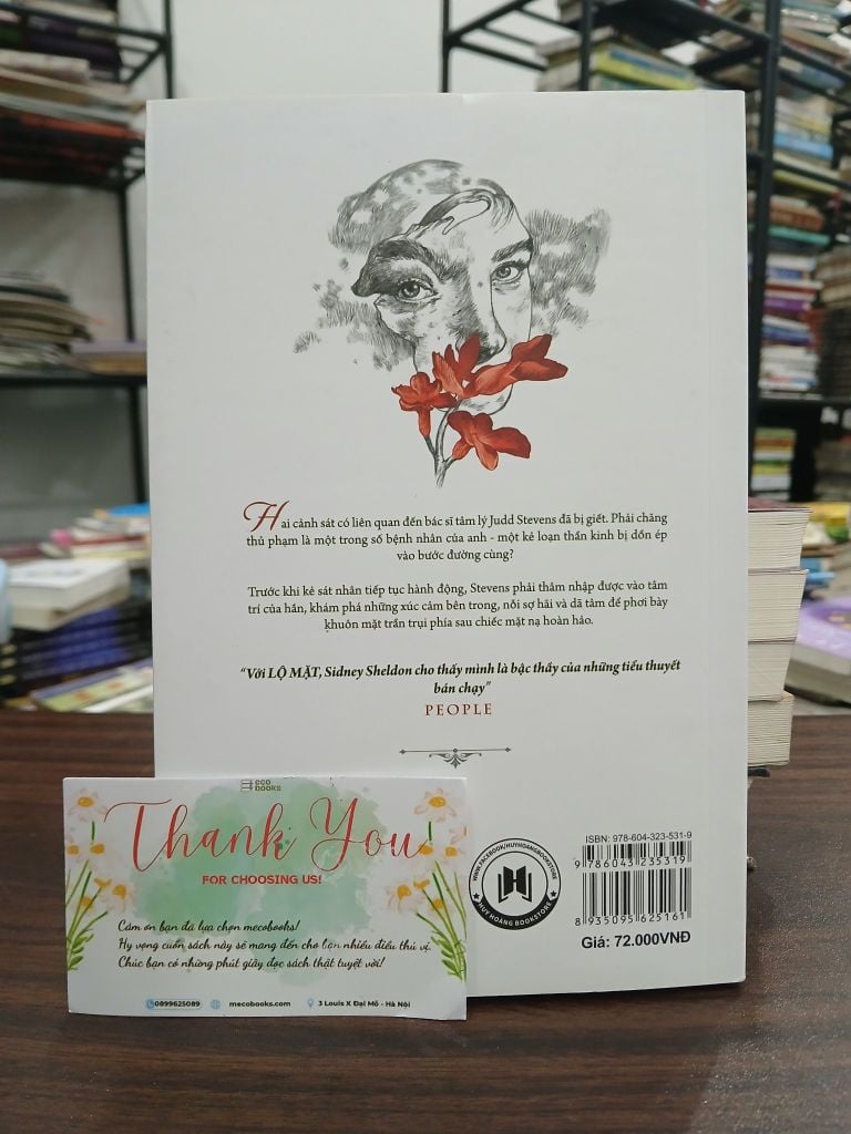Lộ mặt- Sidney Sheldon - Ảnh chụp thực tế