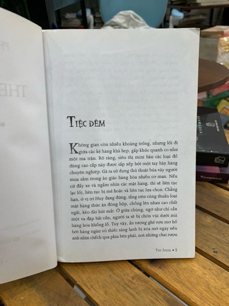 The Joker - Phan Hồn Nhiên - Ảnh thực tế 4