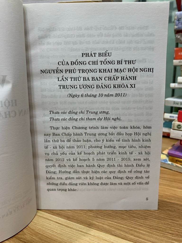 Văn kiện hội nghị lần thứ 3 ban chấp hành trung ương khóa Xl - Ảnh thực tế 5