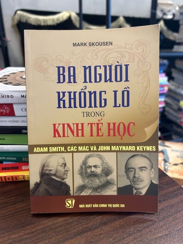 Ba người khổng lồ trong kinh tế học -Mark Skousen