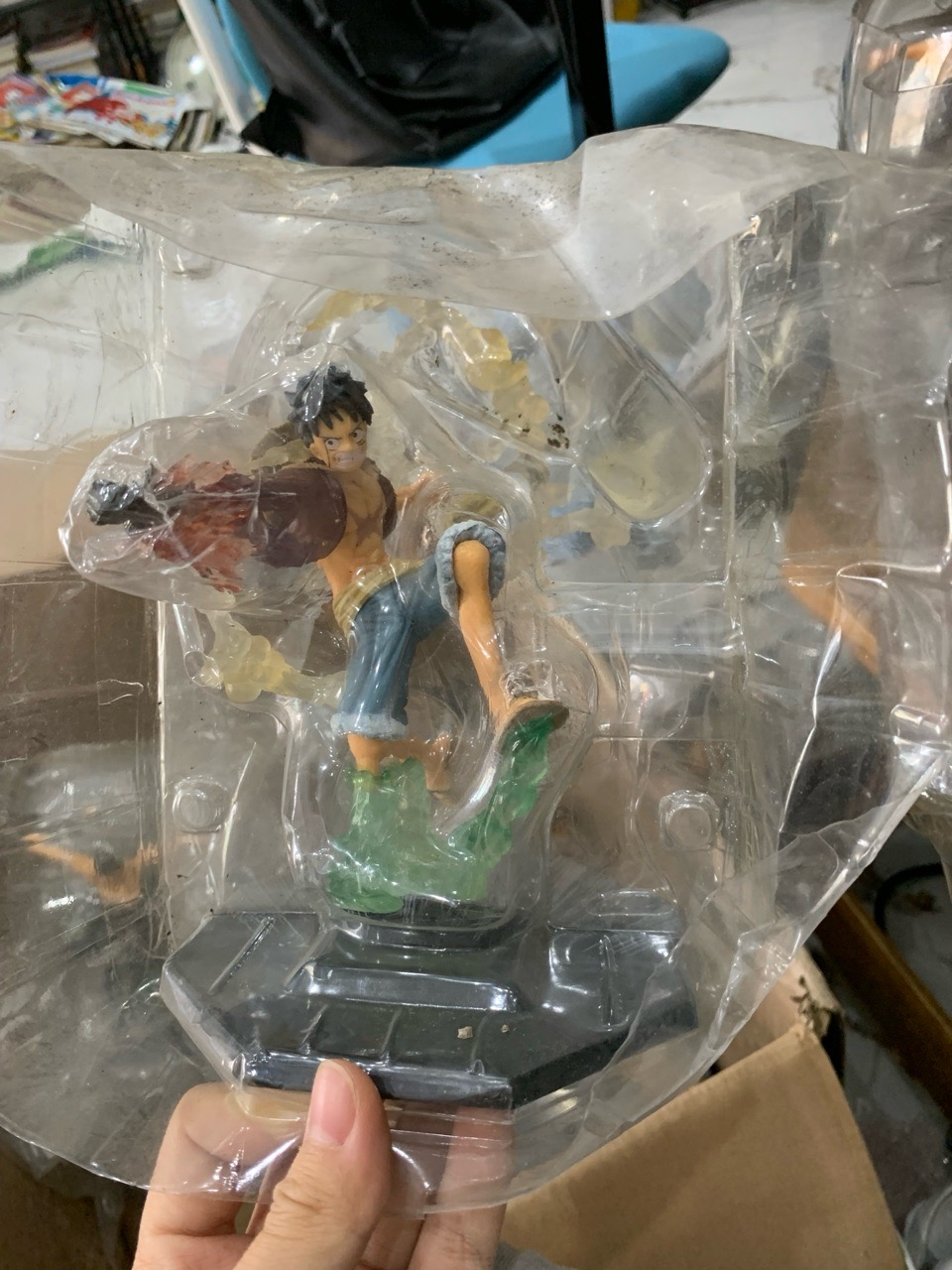 Mô hình Monkey D. Luffy Gear 2 Haki - One Piece Figuarts Zero cao 20cm