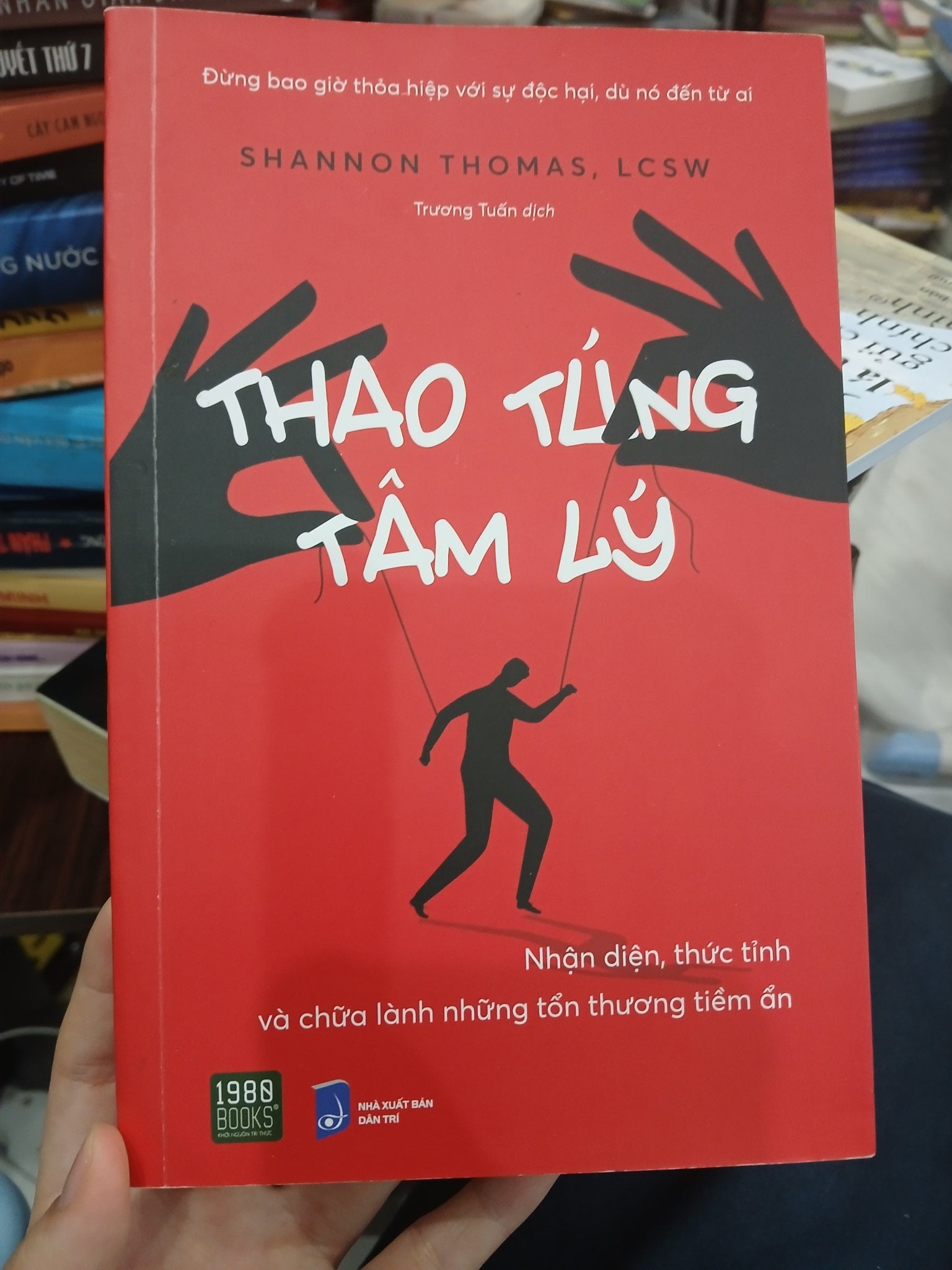 Thao túng tâm lý