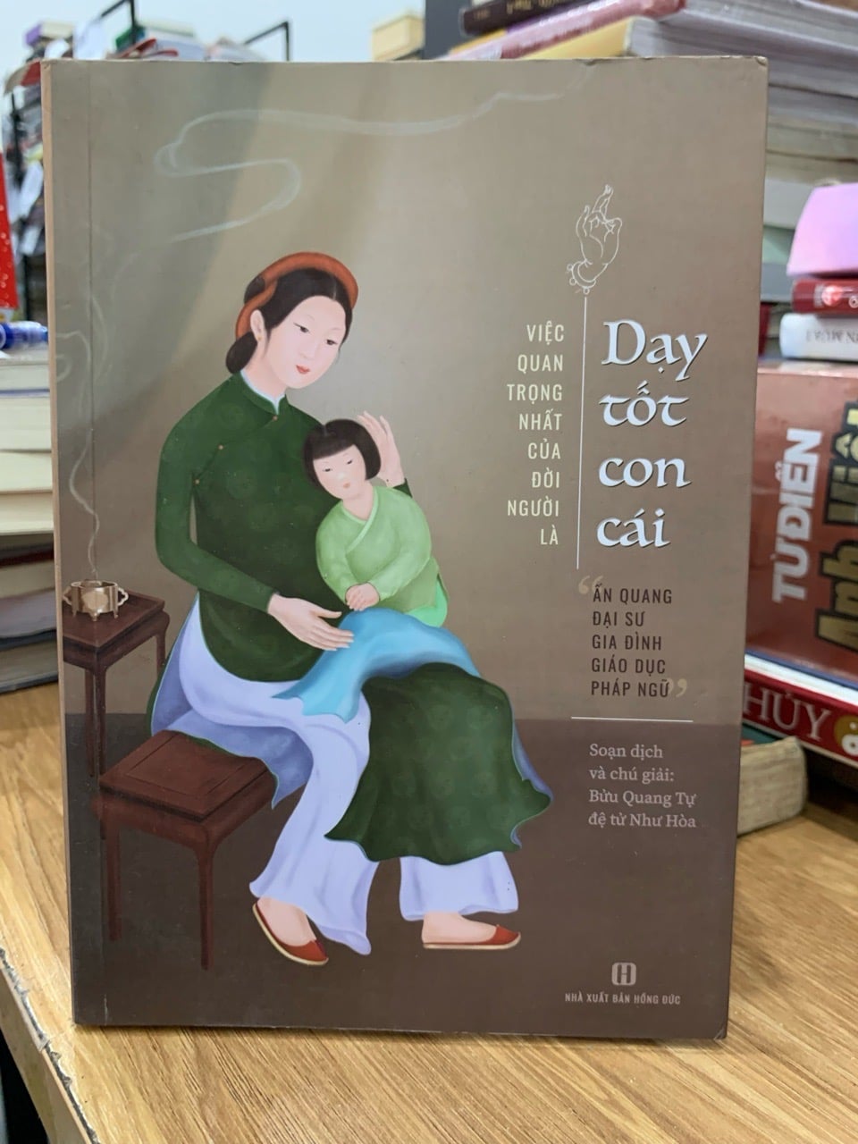 việc quan trọng nhất của đời người là dạy tốt con trai