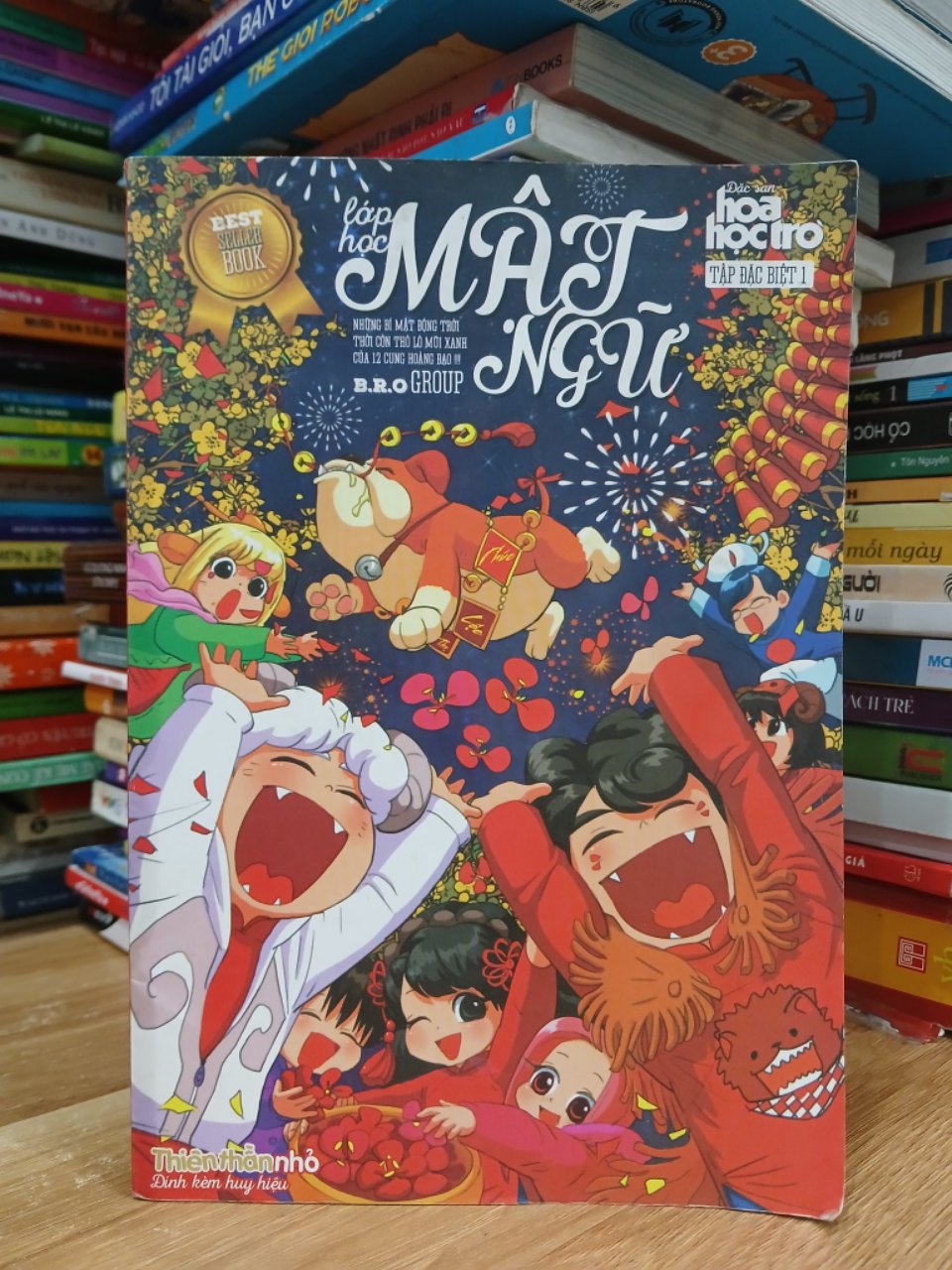 Lớp học mật ngữ tập đặc biệt 1- Đặc sản hoa học trò