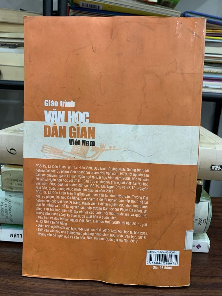 Giáo trình Văn học dân gian Việt Nam – Lê Đức Luận - Ảnh chụp thực tế