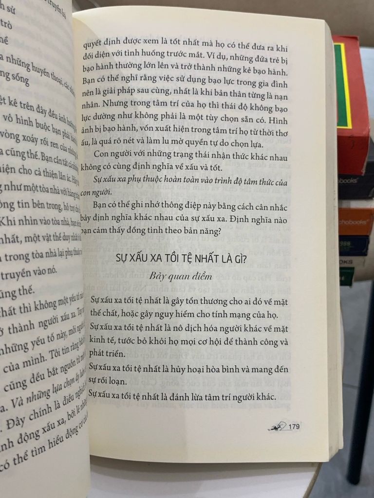 Cuốn sách của những bí mật -Deepak chopra - Ảnh thực tế 9