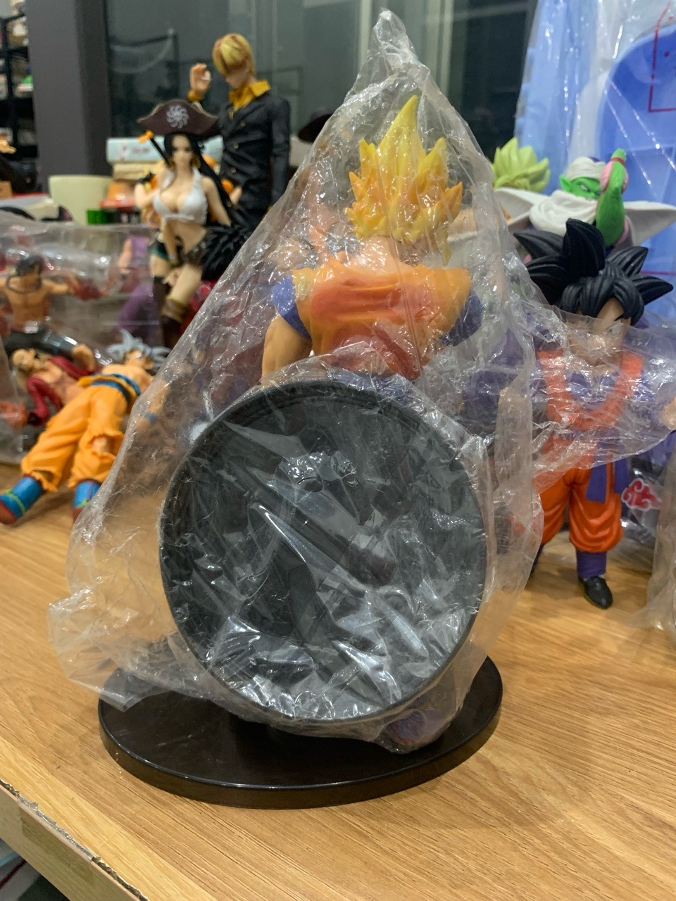 Mô hình nhân vật Dragon Ball Super có đế trưng bày (Nhiều mẫu)