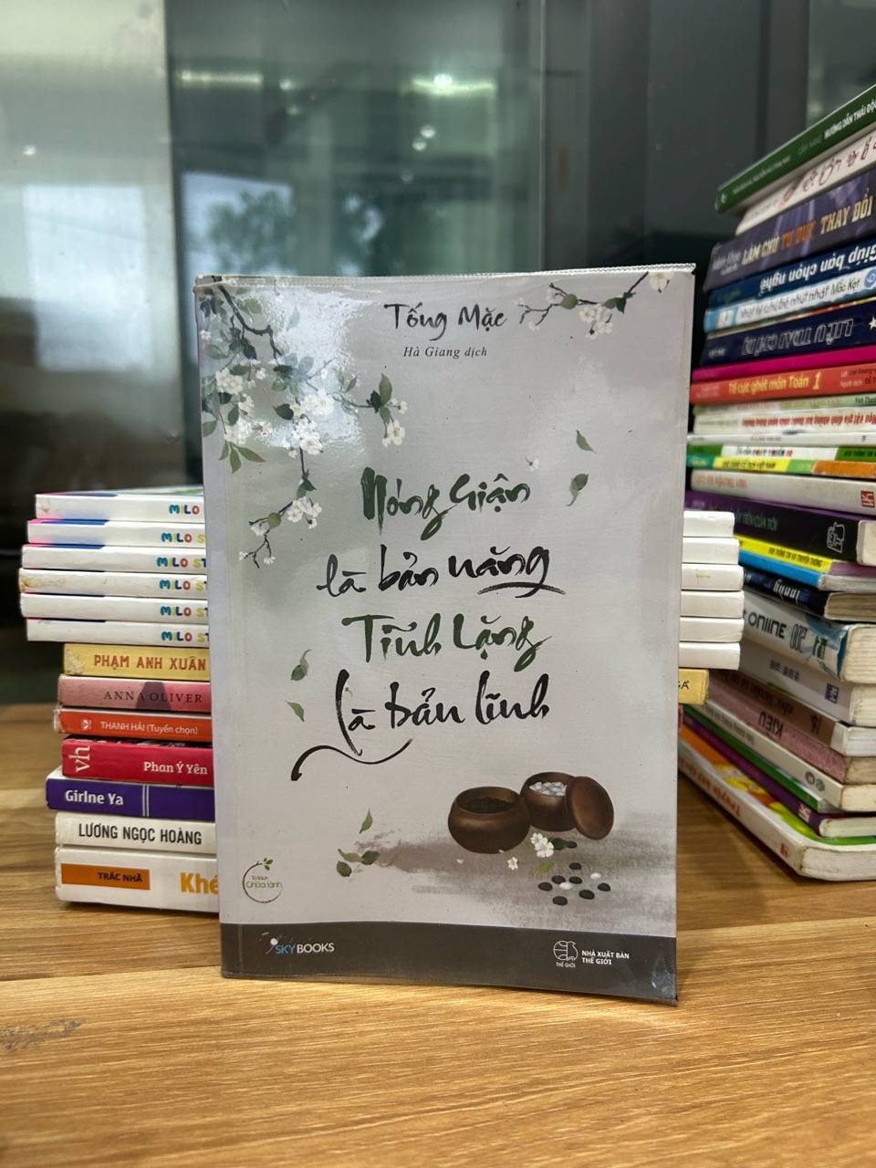 Nóng giận là bản năng Tĩnh lặng là bản lĩnh- Tống Mặc