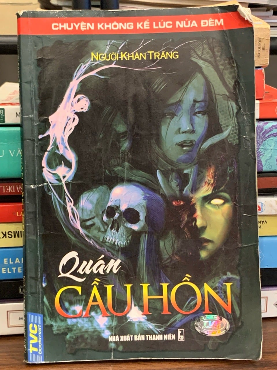 Quán Cầu Hồn (Chuyện không kể lúc nửa đêm) – Người Khăn Trắng