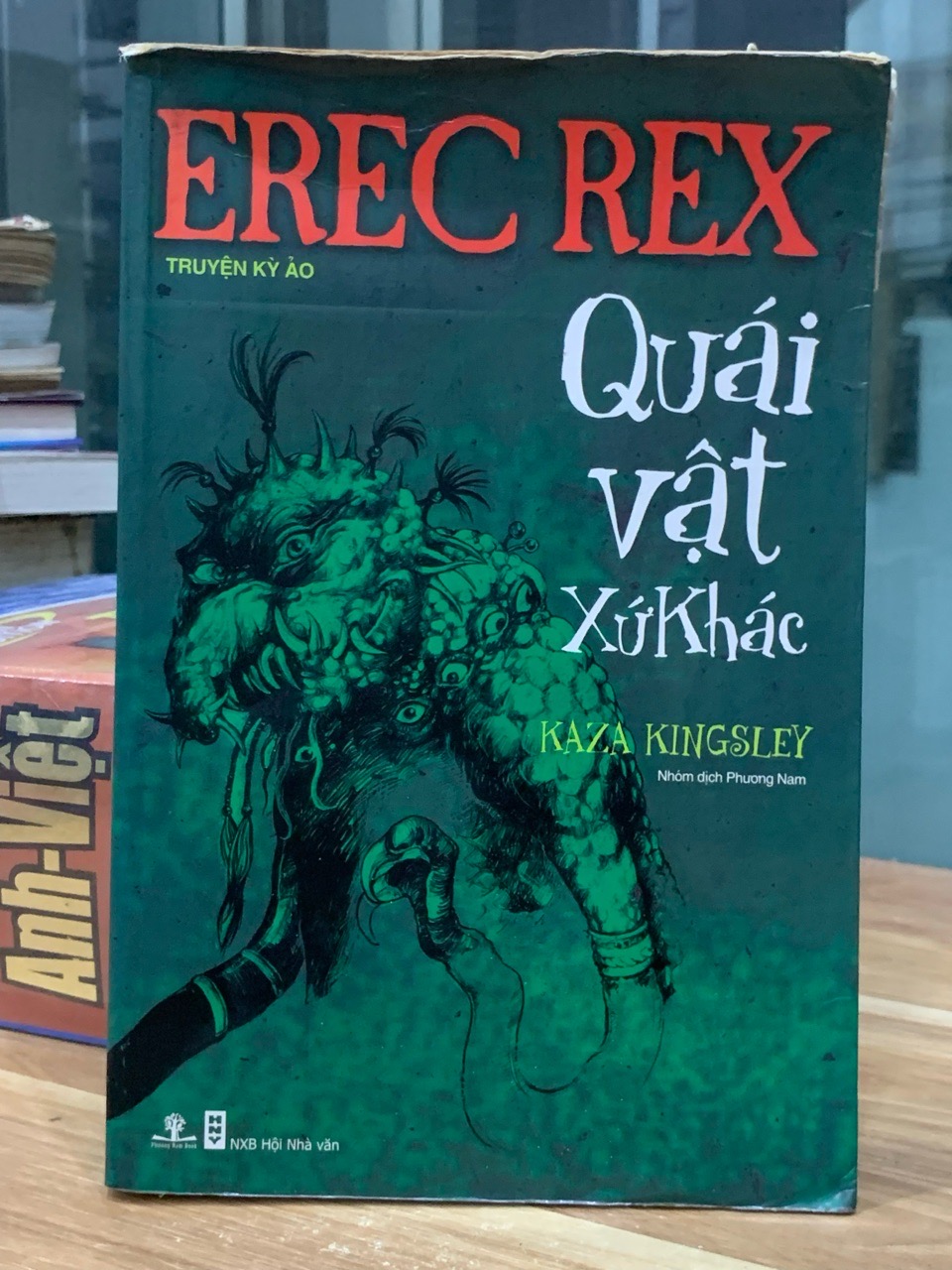 Erec rex Quái Vật xứ khác-Kaza Kingsley