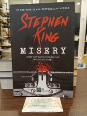 Chiếc máy đánh chữ đẫm máu ở vùng núi tuyết- Stephen King - ảnh 1